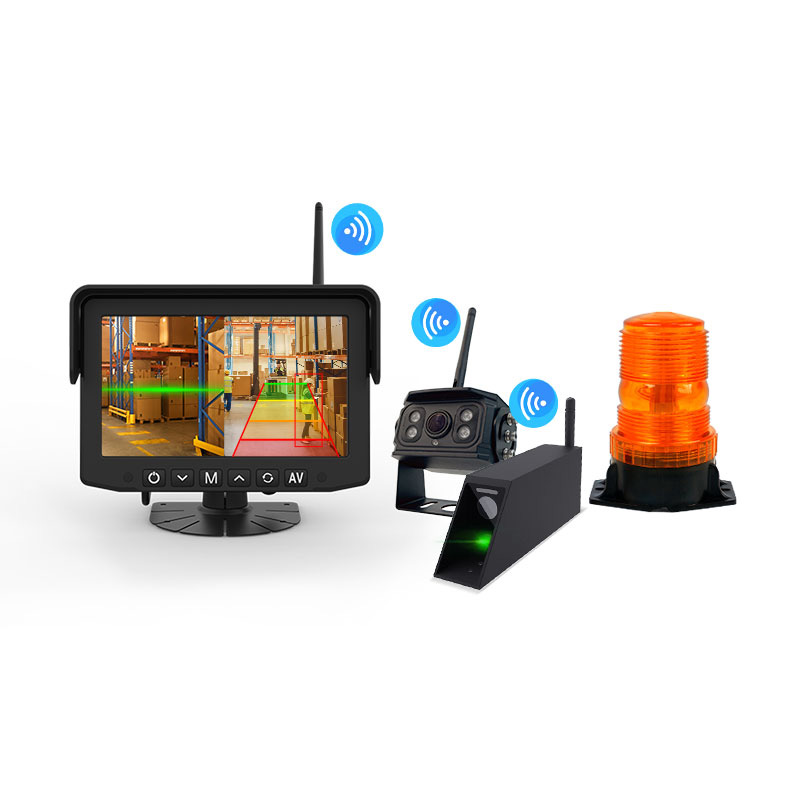 Forklift-camera-with-LED-warning-light-1